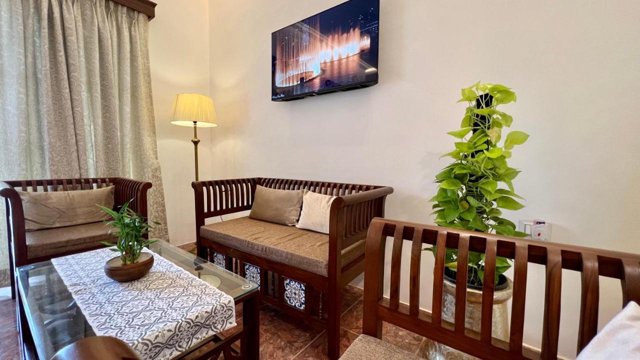 Apartment Rosewood By The Goa *